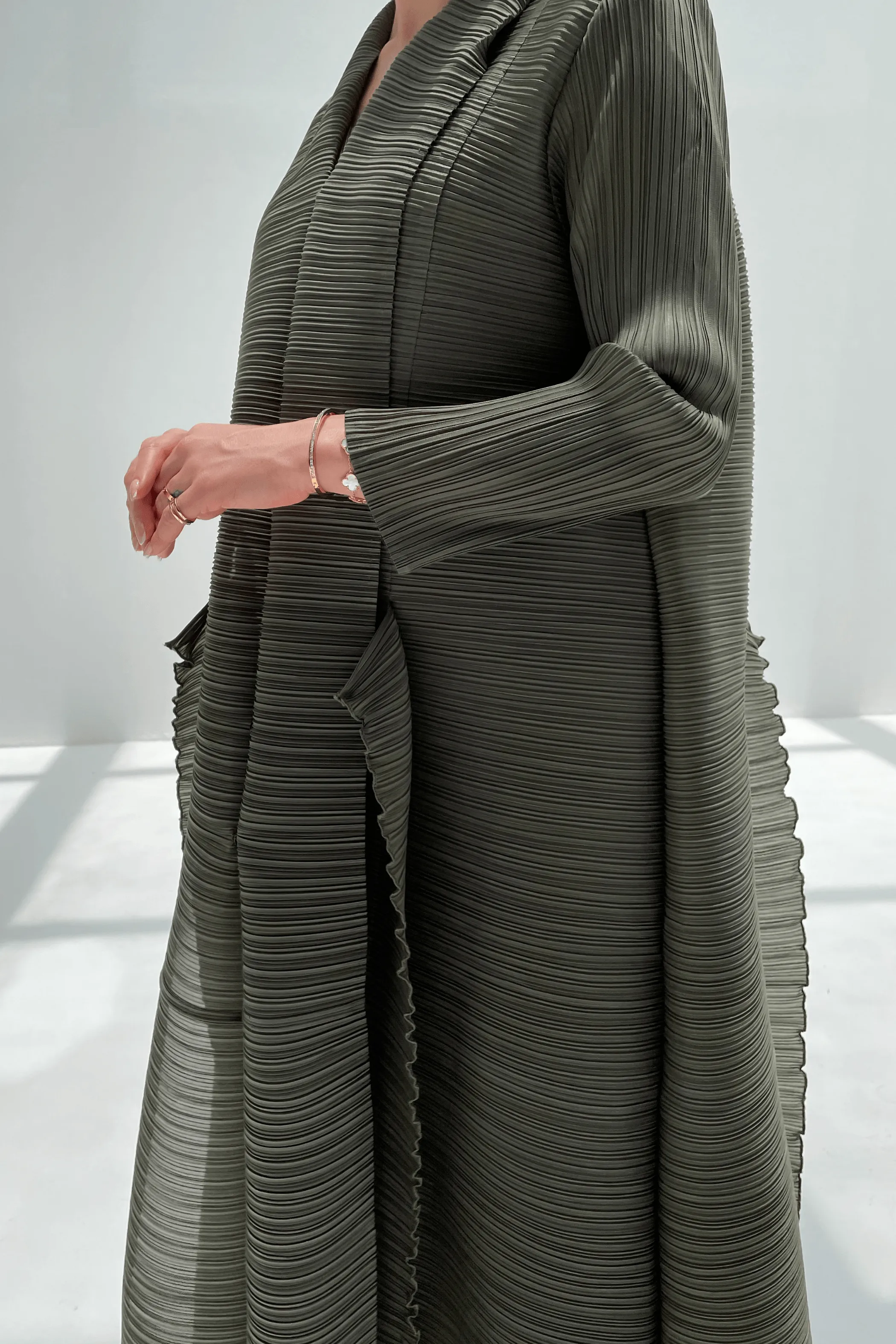 Allison Pleated Abaya