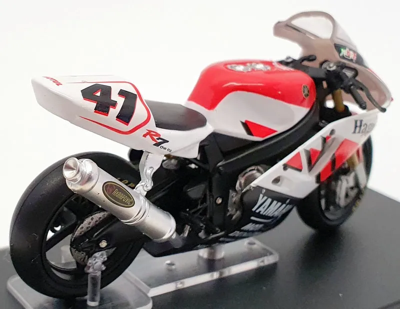 Altaya 1/24 Scale Model Motorcycle AL280133 - 2000 Yamaha R7 Noriyuki Haga