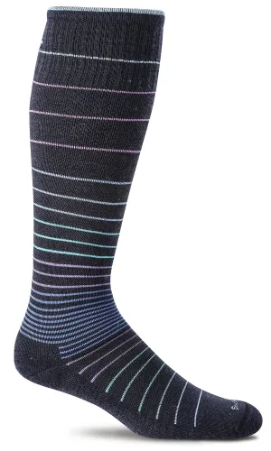 Circulator Women's Bamboo/Merino Moderate Graduated Compression Sock in Navy