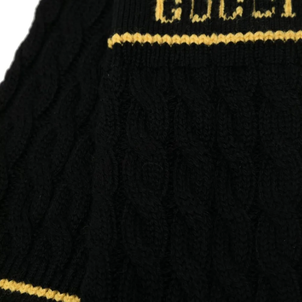 Logo-Print Cable-Knit Socks