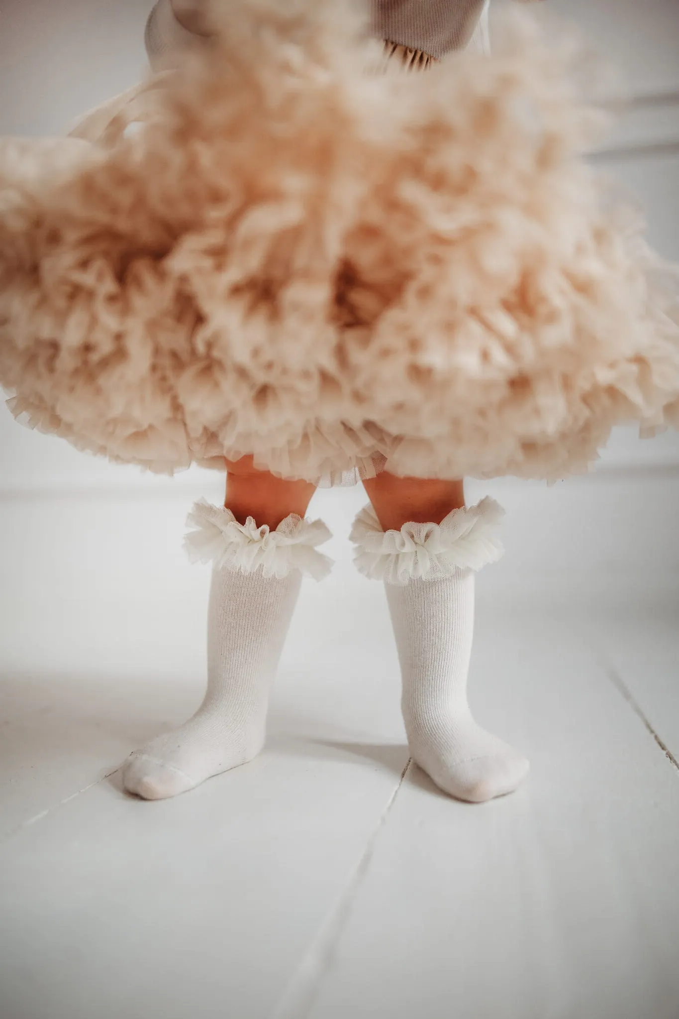 Mama's Feet Children's Knee-High Socks - Tutu | Ecru