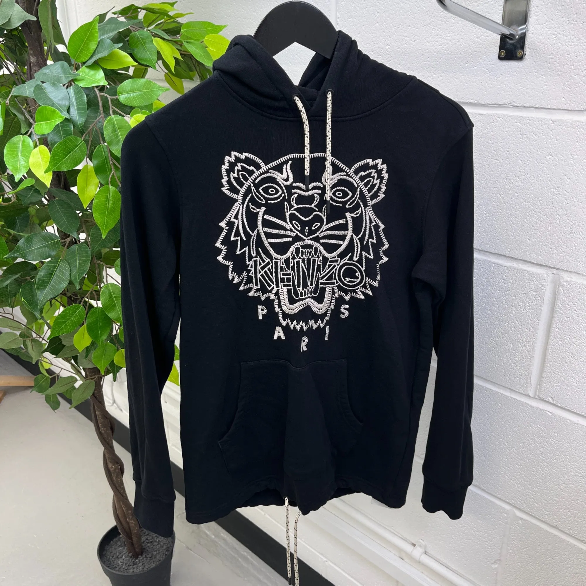 Men's Embroidered Tiger Hoodie Black Size XS