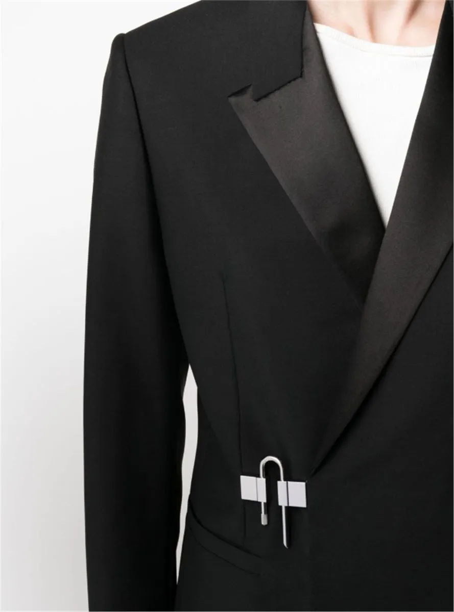 PEAK-LAPELS HOOK-FASTENING BLAZER