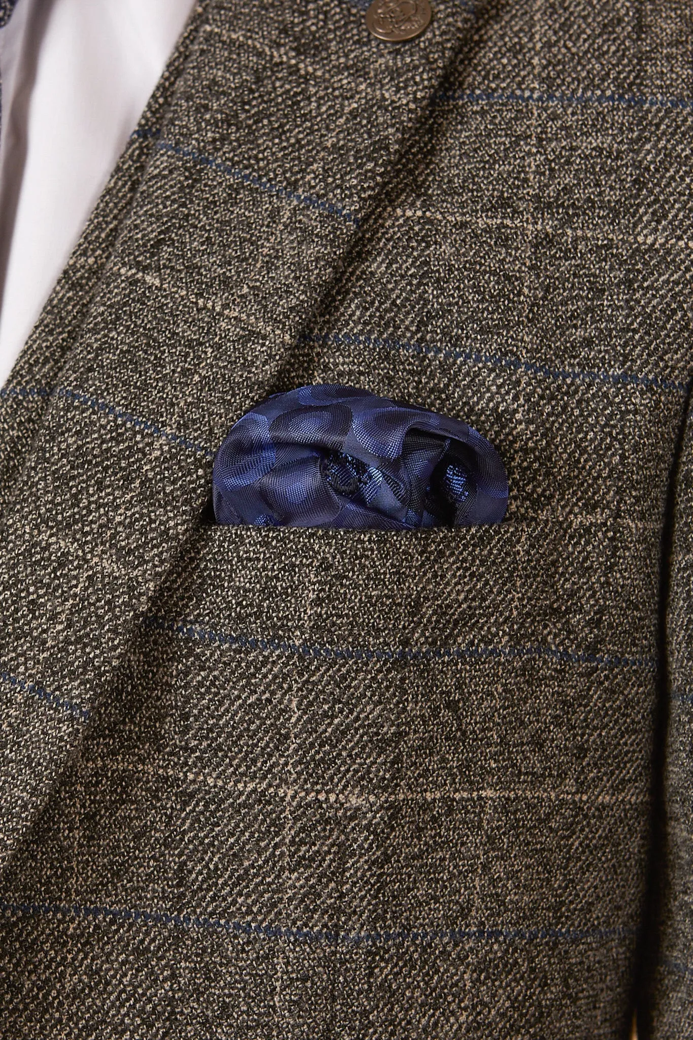 SCOTT - Grey Tweed Check Three Piece Suit