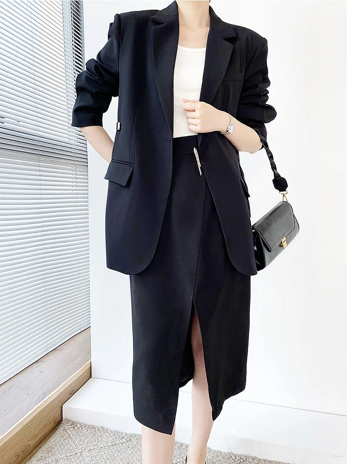 Women's Black large metal lock blazer oversize casual suit Coat,Loose one button Blazer Coat,Oversize Blazer,Black Suit Lady outerwear